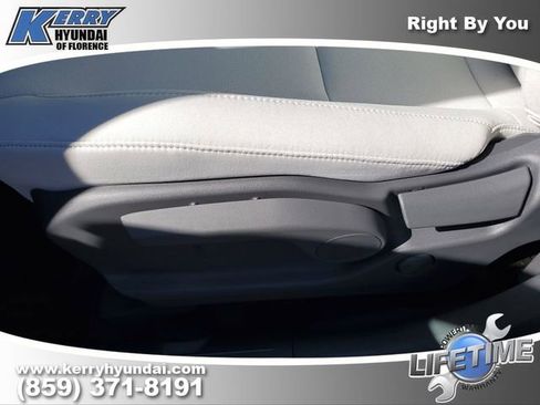 New 2026 Hyundai Santa Fe SE AWD/4WD image 17