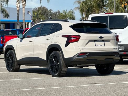 New 2026 Chevrolet Trax ACTIV image 3