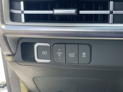 Used 2024 Hyundai Santa Fe Calligraphy AWD/4WD image 18