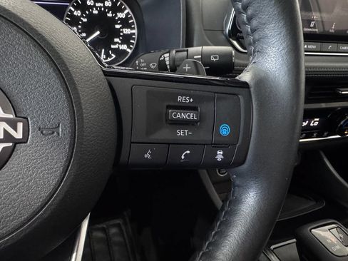 Used 2023 Nissan Rogue SV w/ SV Premium B Package AWD/4WD image 15
