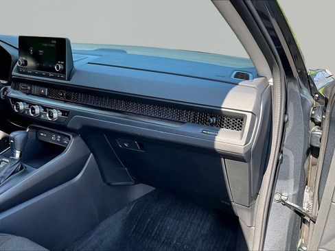Certified 2024 Honda CR-V EX image 18