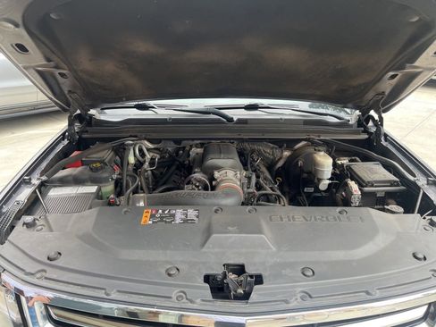 Used 2017 Chevrolet Tahoe LT AWD/4WD image 13