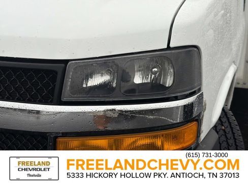 Used 2022 Chevrolet Express 3500 w/ Power Convenience Package image 10