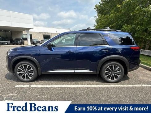 New 2026 Nissan Pathfinder Platinum AWD/4WD image 5