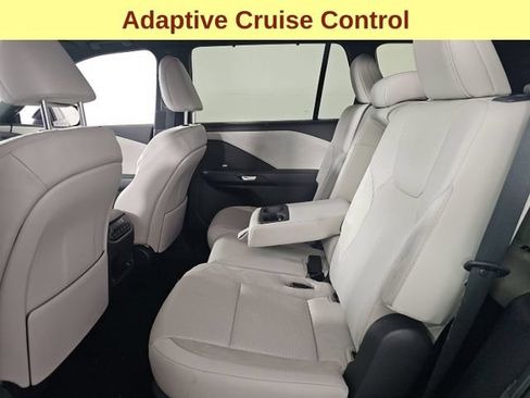 Used 2025 Lexus TX 350 AWD w/ Technology Package image 11