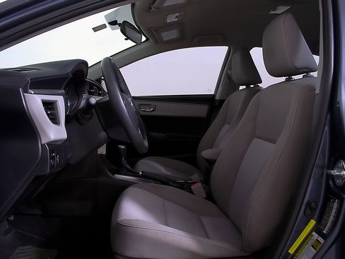 Used 2016 Toyota Corolla LE FWD image 14