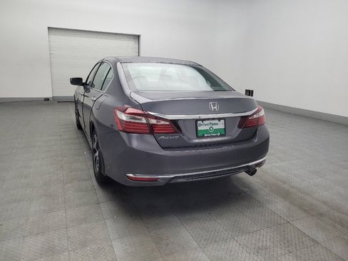 Used 2017 Honda Accord LX image 5