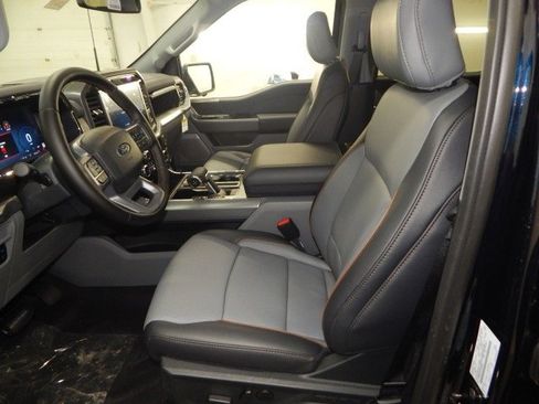 New 2025 Ford F150 Lariat w/ Equipment Group 501A Mid image 14