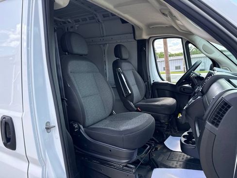 Used 2024 RAM ProMaster 2500 w/ Convenience Group FWD image 42