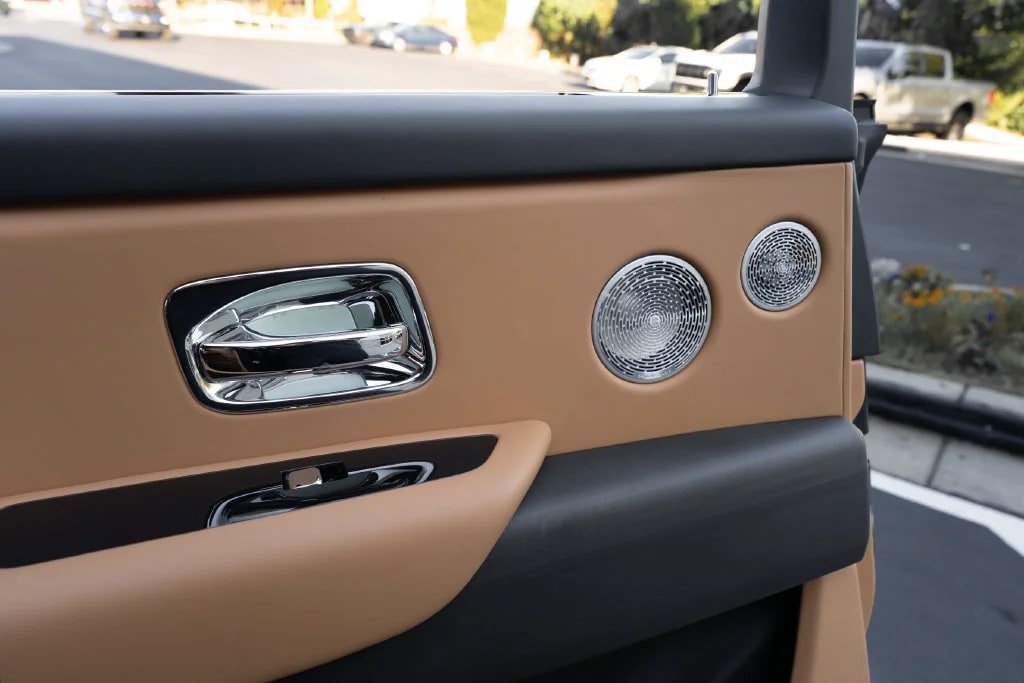 Used 2026 Rolls-Royce Cullinan w/ Cullinan Package AWD/4WD image 70