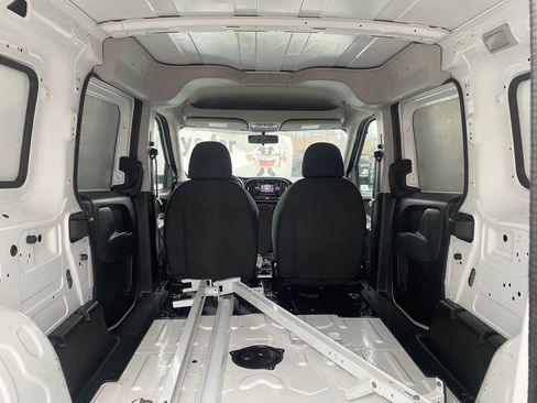 Used 2019 RAM ProMaster City Tradesman image 6