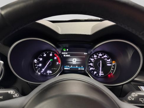 Used 2022 Alfa Romeo Stelvio Veloce AWD/4WD image 20