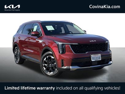 Certified 2025 Kia Sorento S w/ Panoramic Sunroof Package