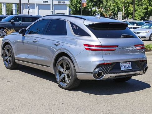 Used 2023 Genesis GV70 2.5T w/ Sport Prestige Package AWD/4WD image 2