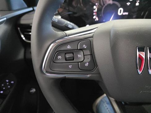 Used 2026 Buick Envista Sport Touring w/ Convenience I Package FWD image 17