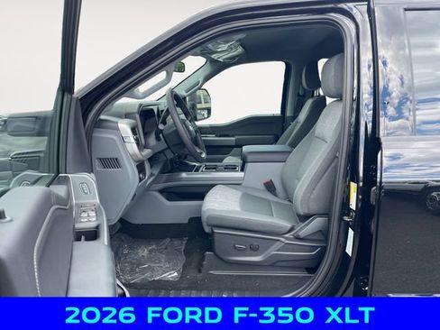 New 2026 Ford F350 XLT w/ XLT Premium Package AWD/4WD image 9