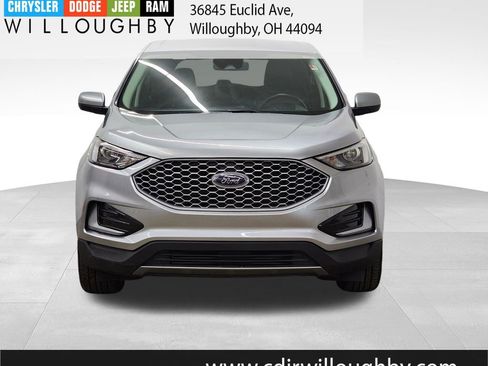 Used 2023 Ford Edge SEL image 2
