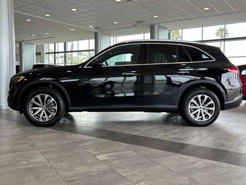 Certified 2026 Mercedes-Benz GLC 300 4MATIC image 9