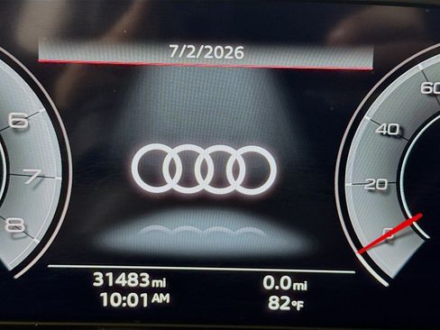 Used 2023 Audi Q5 2.0T Premium Plus w/ Premium Plus Package AWD/4WD image 16
