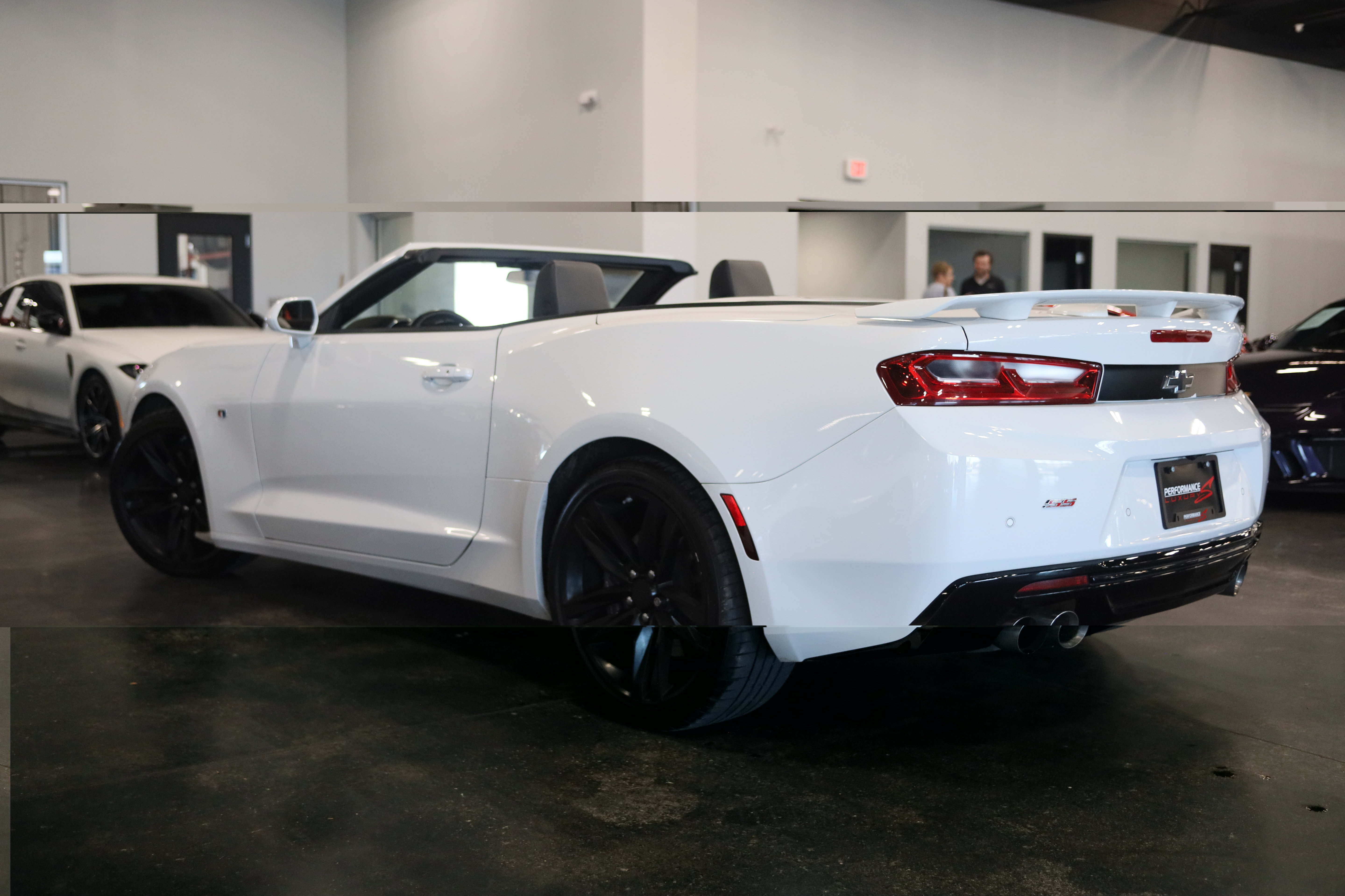 Used 2017 Chevrolet Camaro SS RWD image 5
