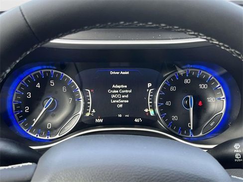 New 2026 Chrysler Pacifica Select w/ S Appearance Package image 23