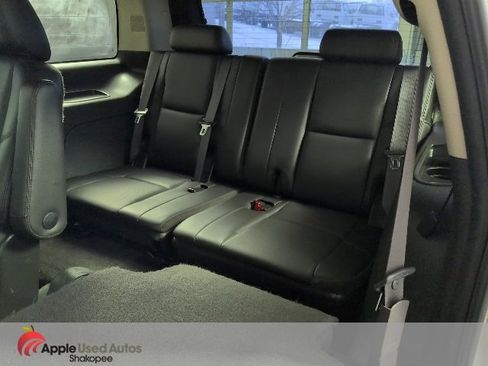 Used 2011 Chevrolet Tahoe LTZ image 27