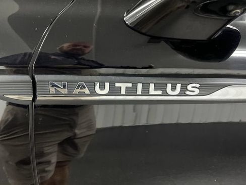 Used 2020 Lincoln Nautilus Reserve AWD/4WD image 33