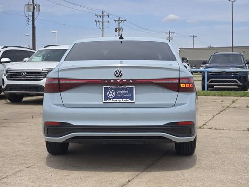 Used 2025 Volkswagen Jetta Sport FWD image 6