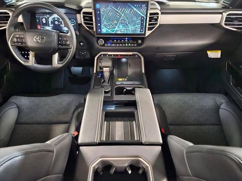 Used 2025 Toyota Tundra Limited image 18