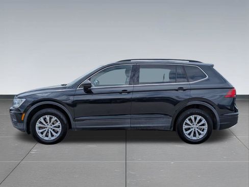Used 2019 Volkswagen Tiguan SE AWD/4WD image 2