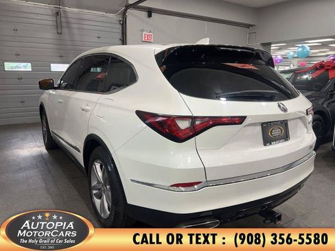 Used 2023 Acura MDX SH-AWD image 3