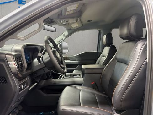New 2026 Ford F250 Lariat w/ Black Appearance Package AWD/4WD image 4