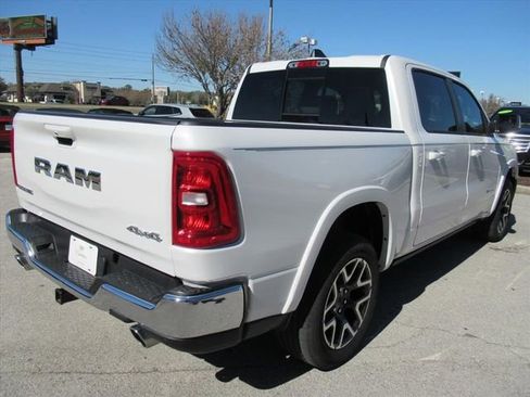 Used 2025 RAM 1500 Laramie image 8