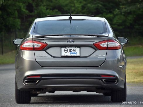 Used 2014 Ford Fusion Titanium FWD image 6