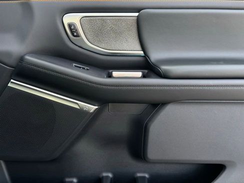 New 2026 Ford Expedition Tremor image 24