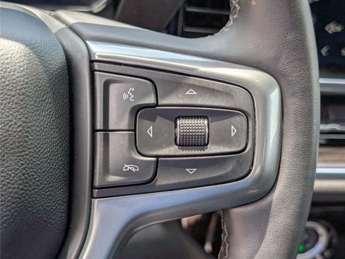 Used 2023 Chevrolet Silverado 1500 LT AWD/4WD image 22