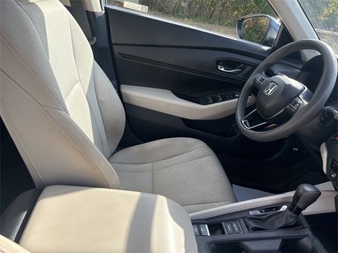 Used 2024 Honda Accord EX image 26
