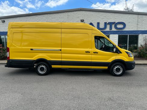 Used 2022 Ford Transit 250 148 High Roof Extended w/ Parcel Delivery Package RWD image 5