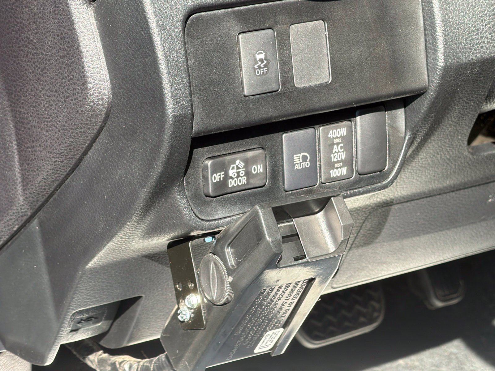 Used 2020 Toyota Tacoma TRD Sport AWD/4WD image 13