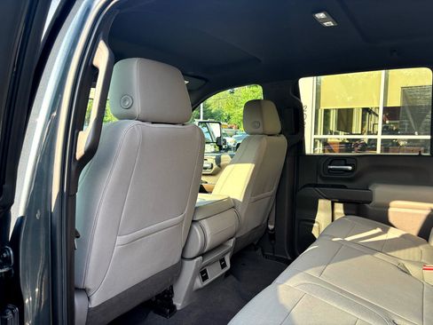 Used 2020 Chevrolet Silverado 2500 LT w/ Fleet Comfort Package image 41