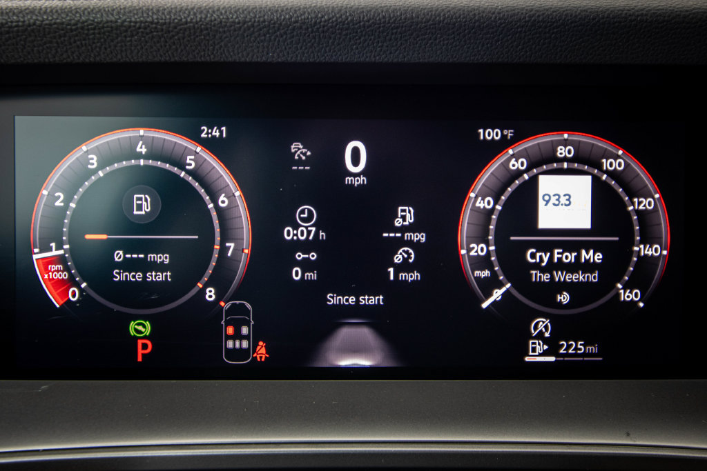 New 2026 Volkswagen Tiguan SE R-Line FWD image 39