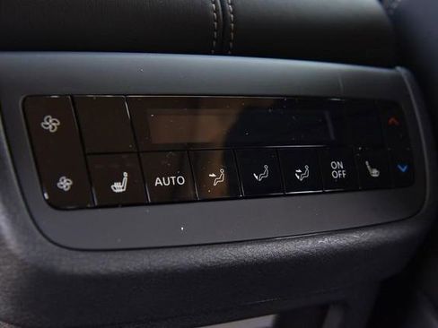 New 2026 Nissan Pathfinder SL w/ SL Premium Package AWD/4WD image 28