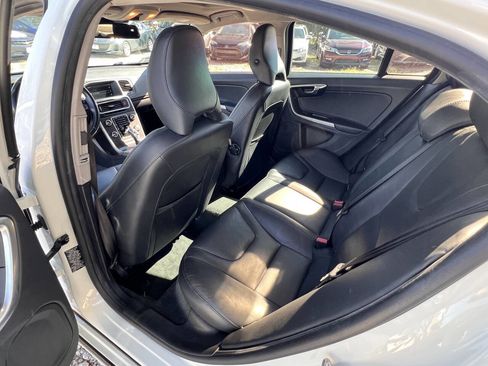 Used 2015 Volvo S60 T5 Premier Plus image 15
