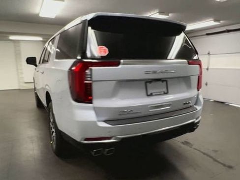 New 2026 GMC Yukon XL Denali w/ Sun & Power Step Package image 7
