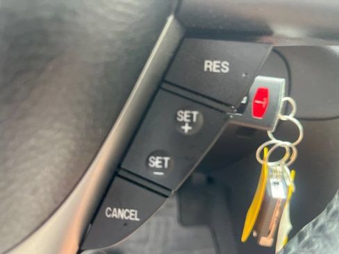 Used 2012 MAZDA MAZDA3 i Touring FWD image 13
