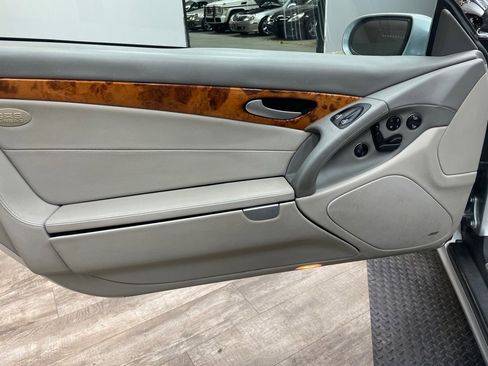 Used 2007 Mercedes-Benz SL 550 image 23