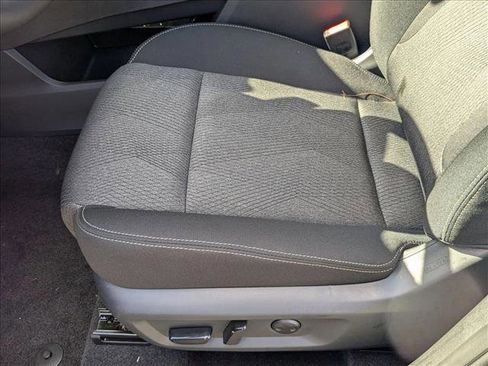 New 2026 Nissan Rogue SV image 4