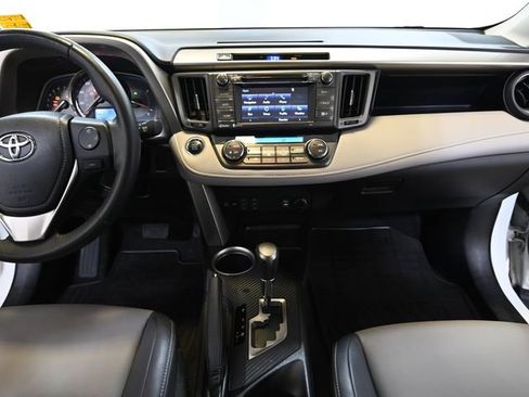 Used 2015 Toyota RAV4 Limited AWD/4WD image 2
