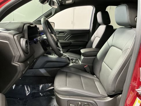 New 2026 Chevrolet Colorado Trail Boss AWD/4WD image 14