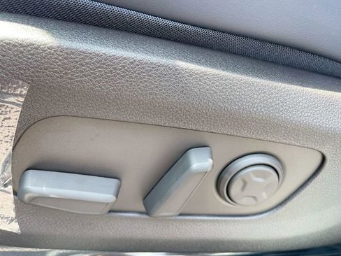 New 2026 Kia Carnival SX w/ SX Dark Edition Package image 39